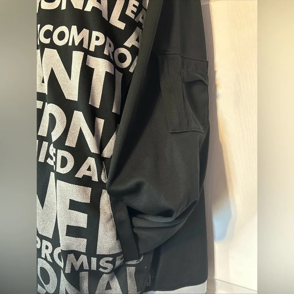 Vtg 90's Y2K Jordan Flight Retro 5 Grape Spell Out Graphic XL Black Track Jacket